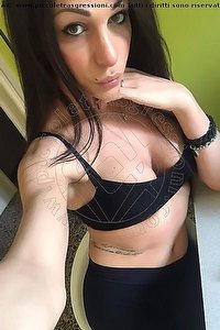 Foto selfie trans escort Sabrina Italiana Biella 3274768838