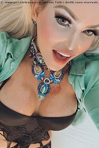 Foto selfie trans escort Blond Bunny Torino 3713334883
